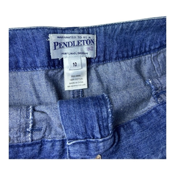 PENDLETON Deim Blue Jean Skirt Women’s Size 10 A Line Back Slit 2 Pockets. - Picture 6 of 13